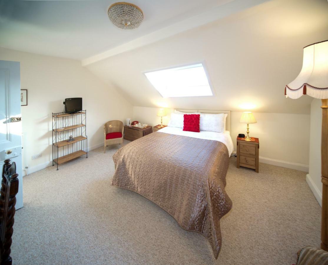 Glendevon Central Bed And Breakfast เอดินบะระ ภายนอก รูปภาพ